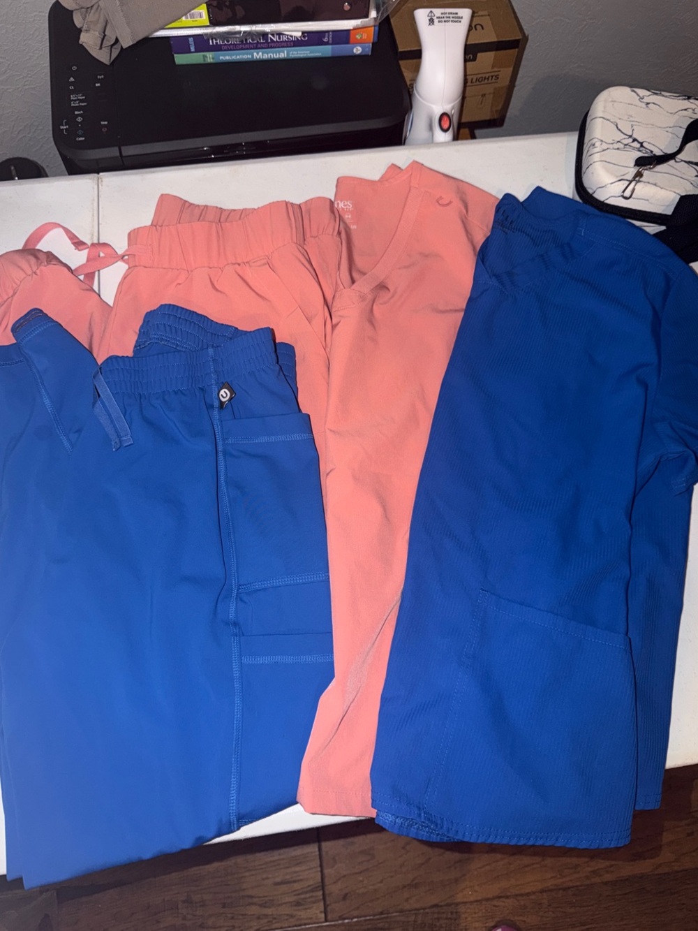 Nurse scrubs Elastic-Waist Bottoms - Blue and Coral